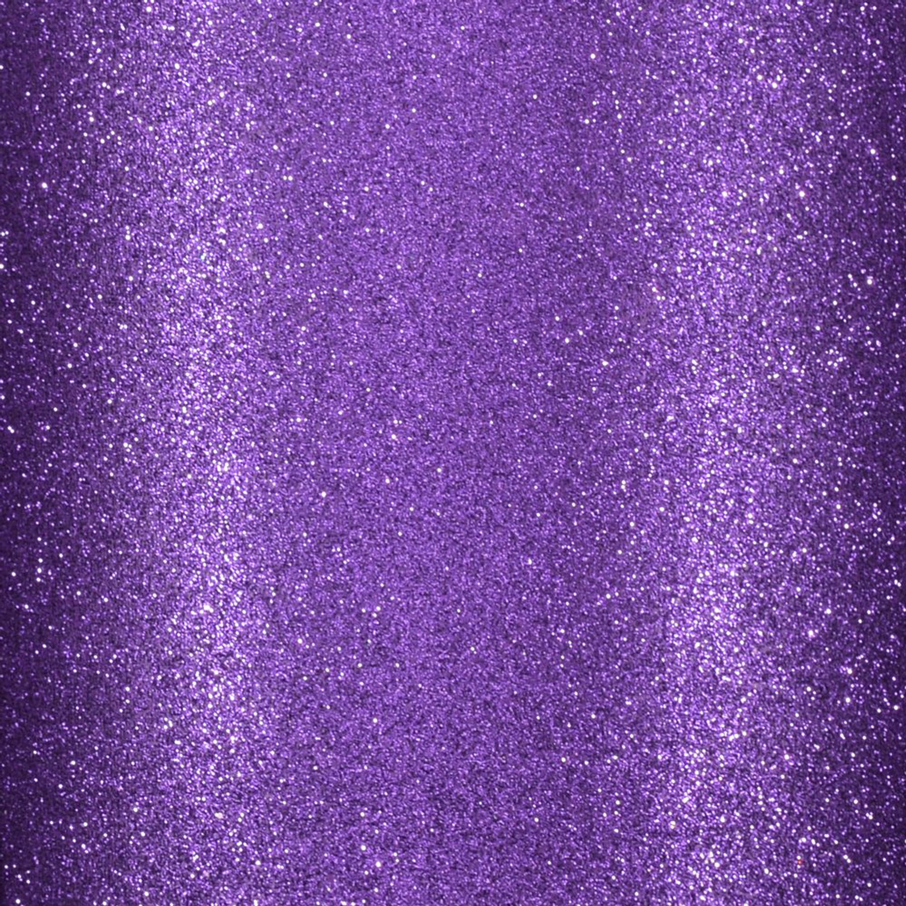 Crealive Glitzerpapier selbstklebend 160 g/m2 - 12’’ x 12’’ - Dunkel Violett
Spezifikationen:
•	Papier mit Klebstoff
•	12’’ x 12’’ (30.5 cm x 30.5 cm)
•	Gewicht: 160 g/m2
•	Selbstklebend
•	Oberfläche: Glitzer
•	Farbe: Dunkel Violett
 
Das selbstklebende Glitzerpapier ist geeignet für:
•	Geburtstagskarten
•	Einladungen
•	Dekorationen
•	Plotten
•	Scrapbooking-Seiten

