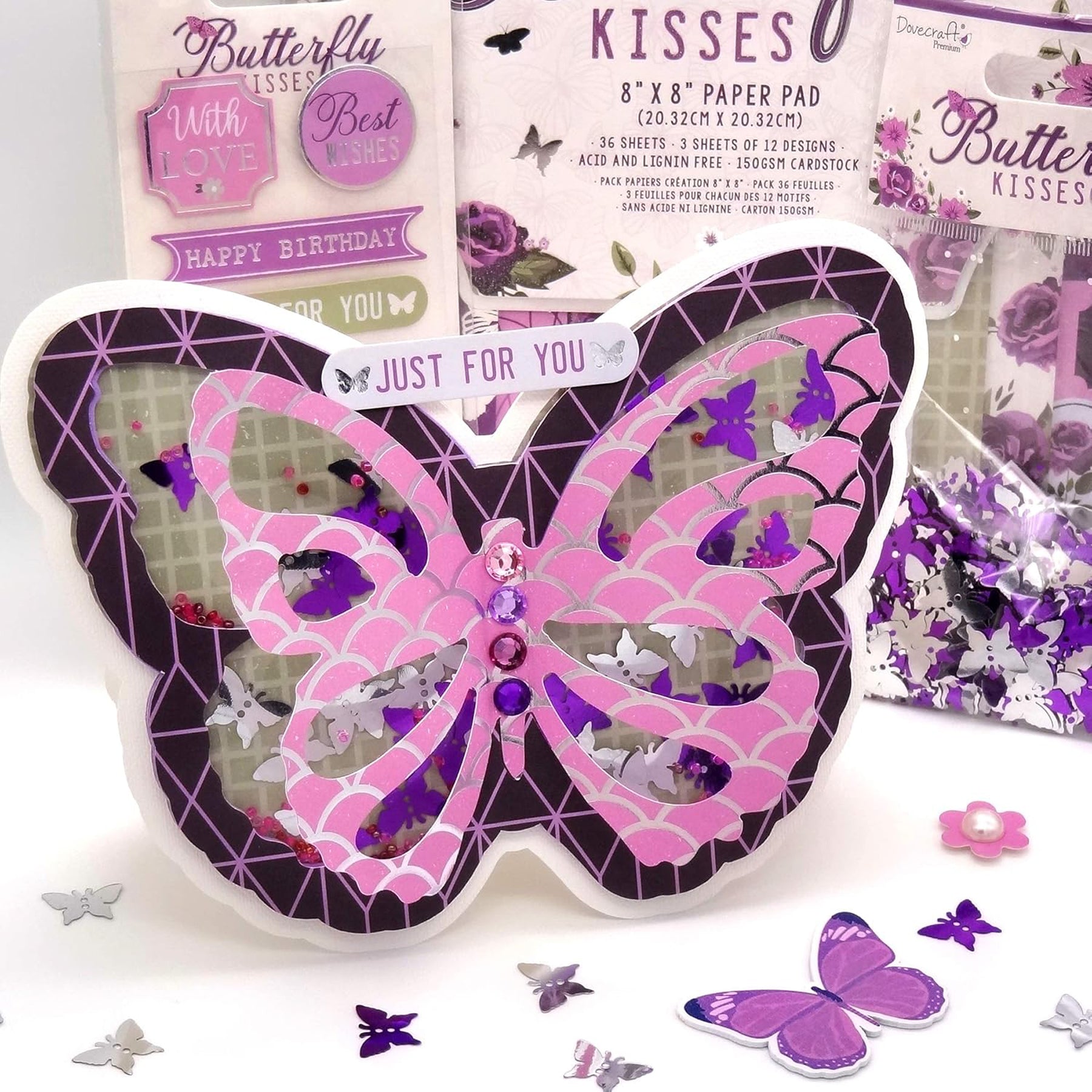 Crealive Designpapier 150 g/m2 - 12’’ x 12’’ - Butterfly Kisses
 
Inhalt:
•	36 Bltter
•	12 Designs
 
Spezifikationen:
•	12’’ x 12’’ (30.5 cm x 30.5 cm)
•	150 g/m2
•	12 Designs
•	lignin- und säurefrei
•	2 Glitzerpapiere
•	2 Papiere mit Silber foliert 

Dieses Paper Pad / Designpapier ist geeignet für:
•	Karten-Verzierungen
•	Verzierungen von Geschenkboxen & Verpackungen
•	Plotten
•	Scrapbooking
•	Mixed Media
•	Journaling
