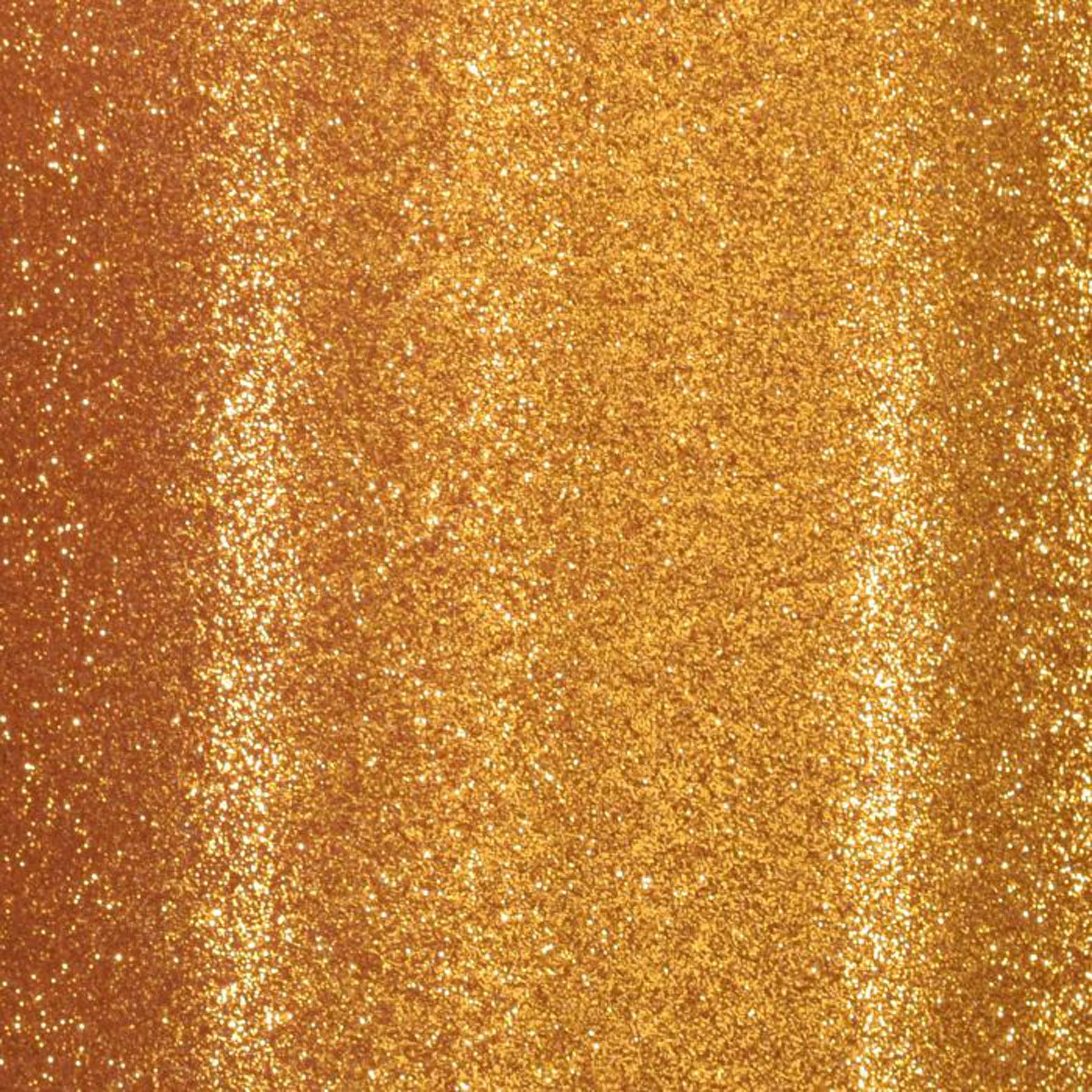 Glitzer Papier selbstklebend 160 g/m2 - 12’’ x 12’’ - Dunkelgold  Spezifikationen:  Papier mit Klebstoff 12’’ x 12’’ (30.5 cm x 30.5 cm) Gewicht: 160 g/m2 Selbstklebend Oberfläche: Glitzer Farbe: Gold Dunkel    Das selbstklebende Papier ist geeignet für:  Geburtstagskarten Einladungen Dekorationen Plotten Scrapbooking-Seiten